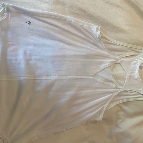 Lululemon Ivivva Colorful Tank, size 14, EUC - Picture 2 of 3